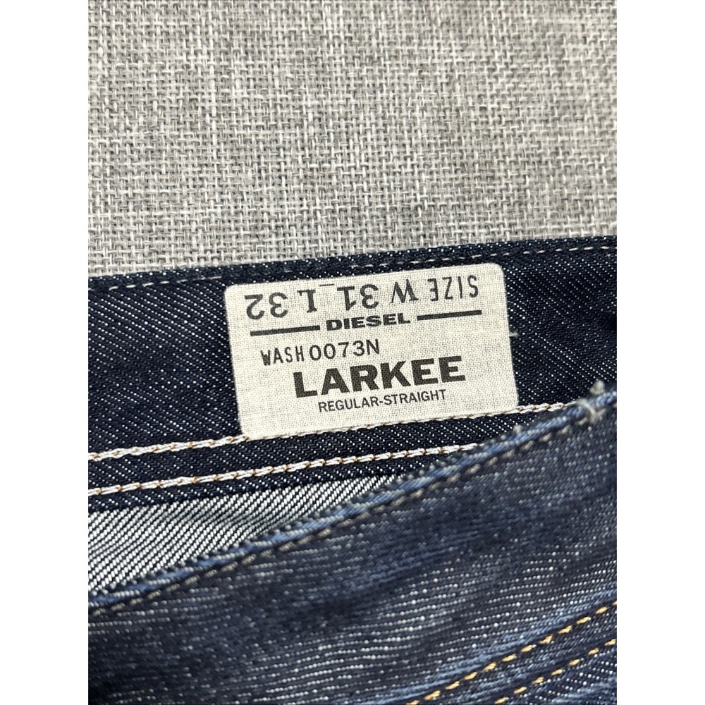 Diesel Larkee Jeans Mens 31x32 Relaxed Button Fly Romania 0073N Straight Denim - Picture 11 of 16